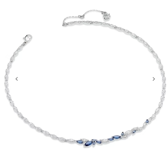 GENUINE Swarovski necklace and matching earrings - Picture 2 of 5